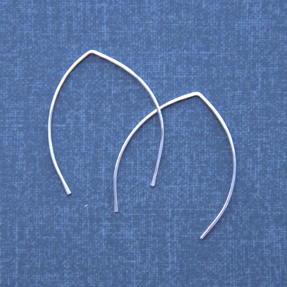 Lightweight Hammered Wishbone Earrings